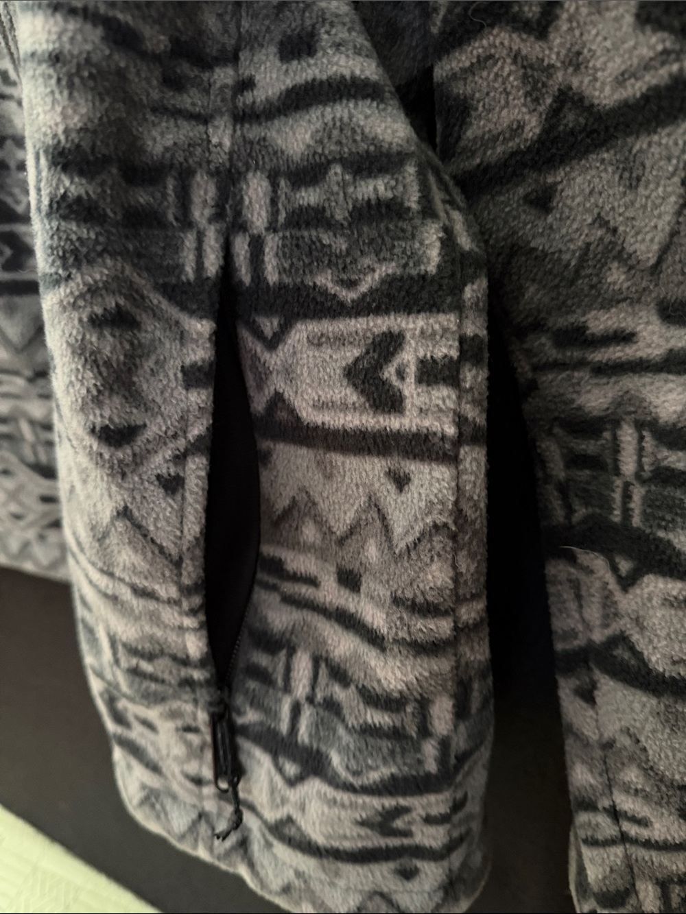 Columbia Men's Black & Gray Patterned Full-Zip Fleece Jacket - Picture 3 of 6